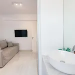 Villa Vista *