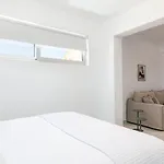Vista Villa *