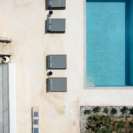 Vista Villa *